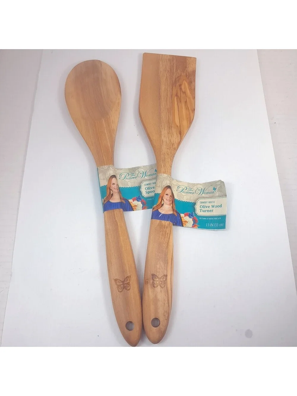 The Pioneer Woman Cowboy Rustic Olive Wood Turner & spoon 13